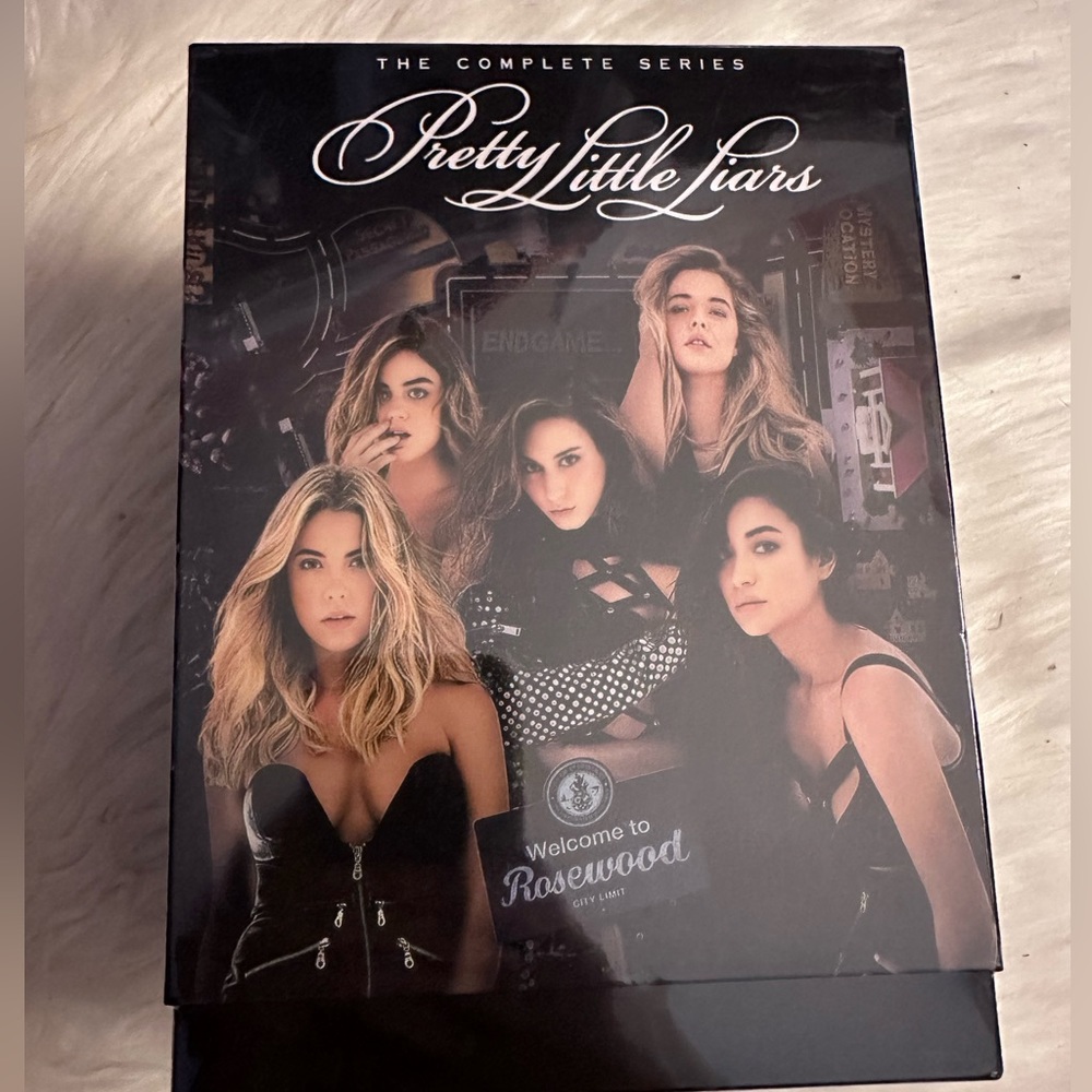 Pretty Little Liars dvd set